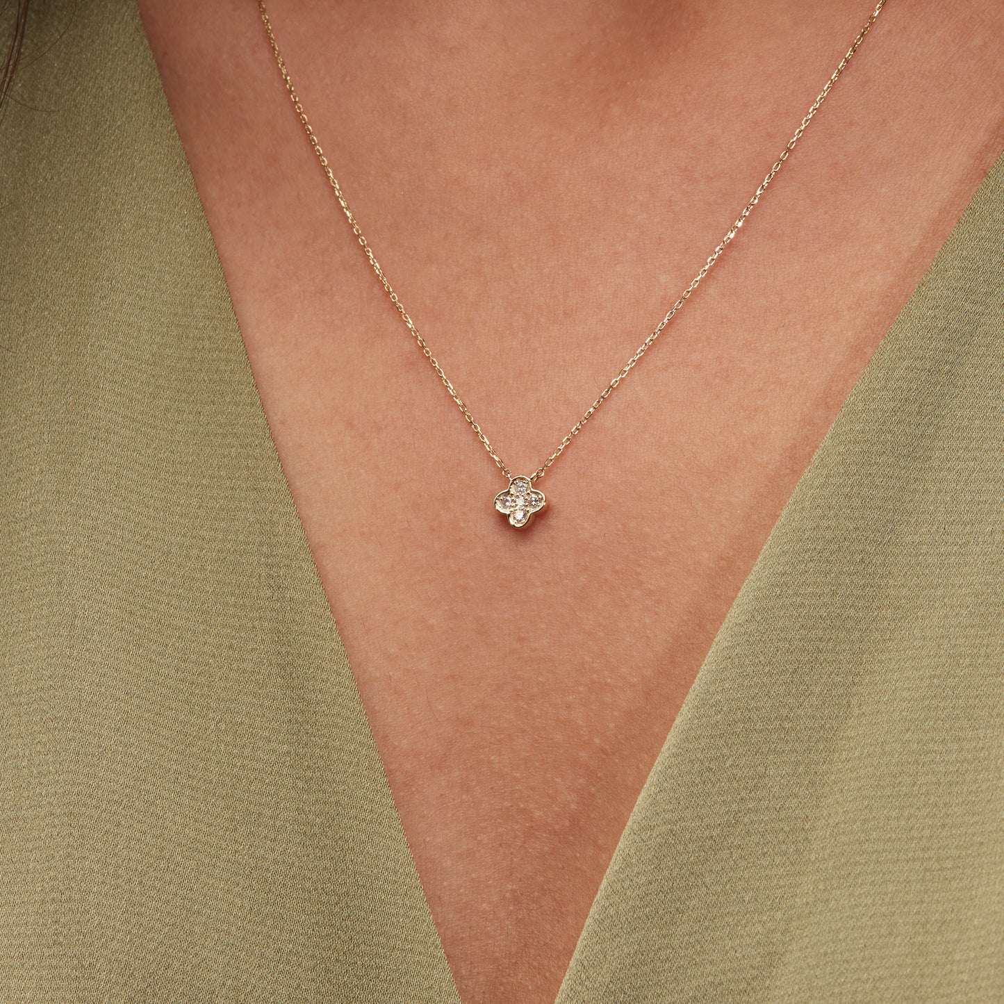 Diamond Clover Necklace