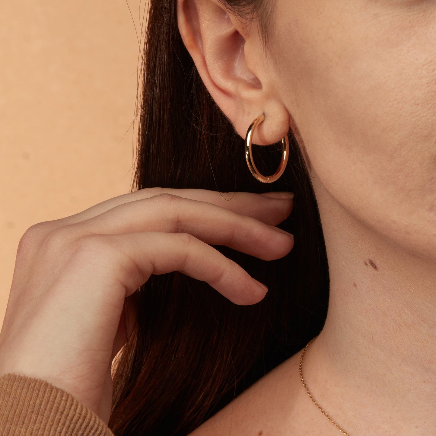 large hoop earrings, polished gold hoops, polished earrings, classic gold hoops, real gold hoops, solid gold hoops, solid gold earrings, gold earrings women, yellow rose white, gold polished hoops, 14k gold earrings, medium hoop earrings, solid gold huggies, 
